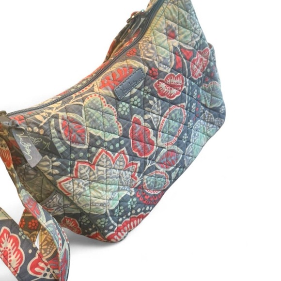 Vera Bradley Blue Floral Quilted Shoulder Bag Retired Pattern - Picture 3 of 10
